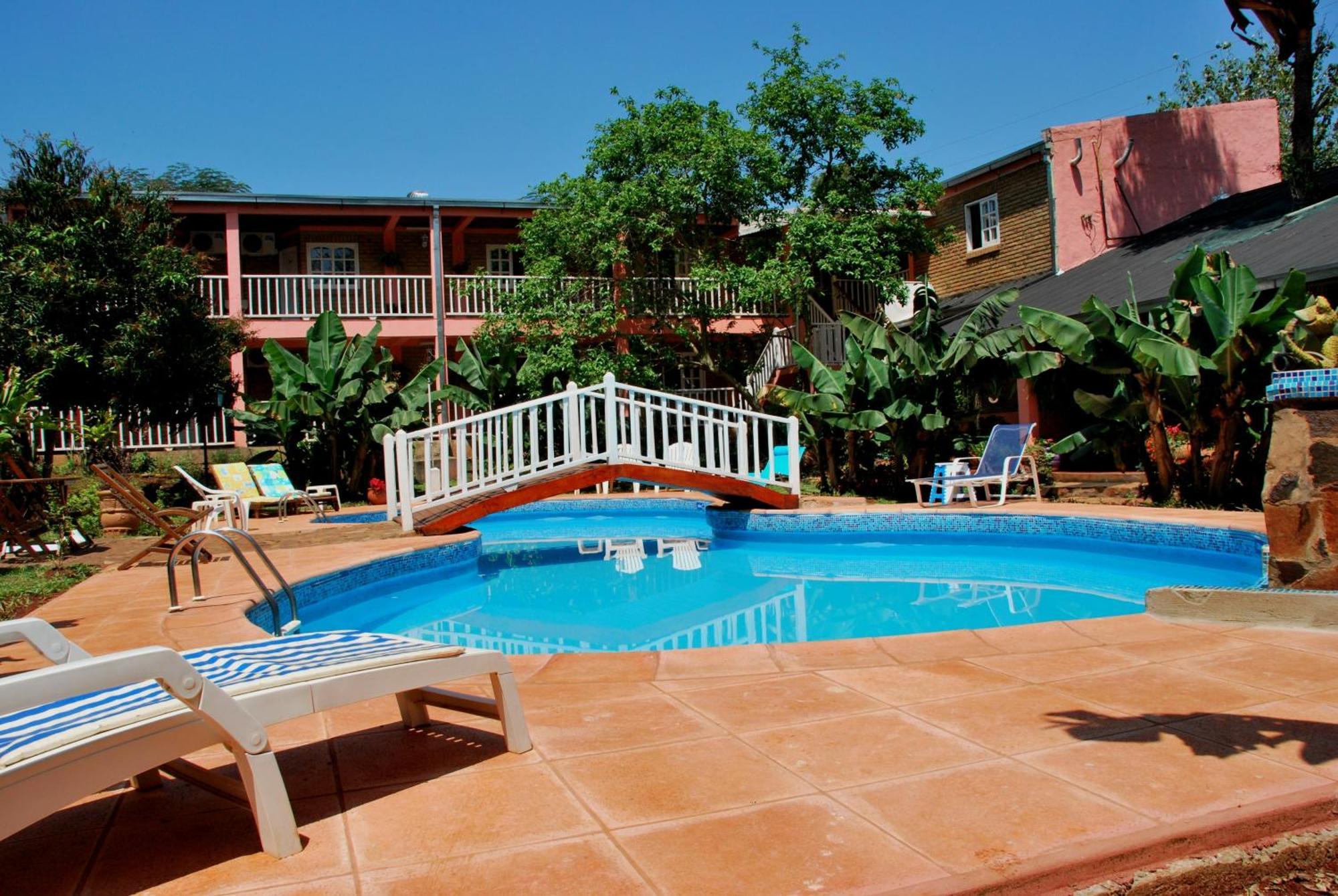 Hotel Posada La Sorgente Puerto Iguazú Exterior foto